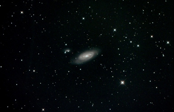 M90